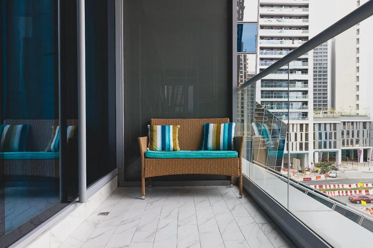 J One Tower Luxury Apartments From Estate Home Holiday Dubai United Arab Emirates