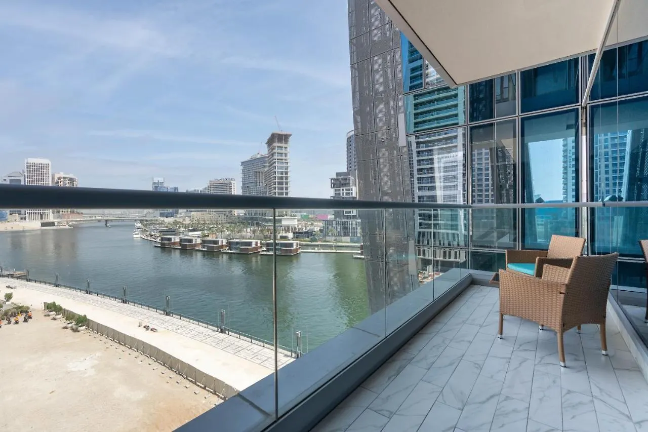 J One Tower Luxury Apartments From Estate Home Holiday Dubai