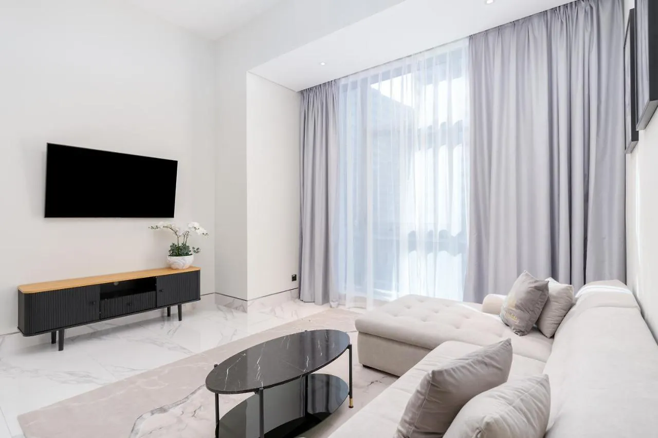 J One Tower Luxury Apartments From Estate Home Holiday Dubai