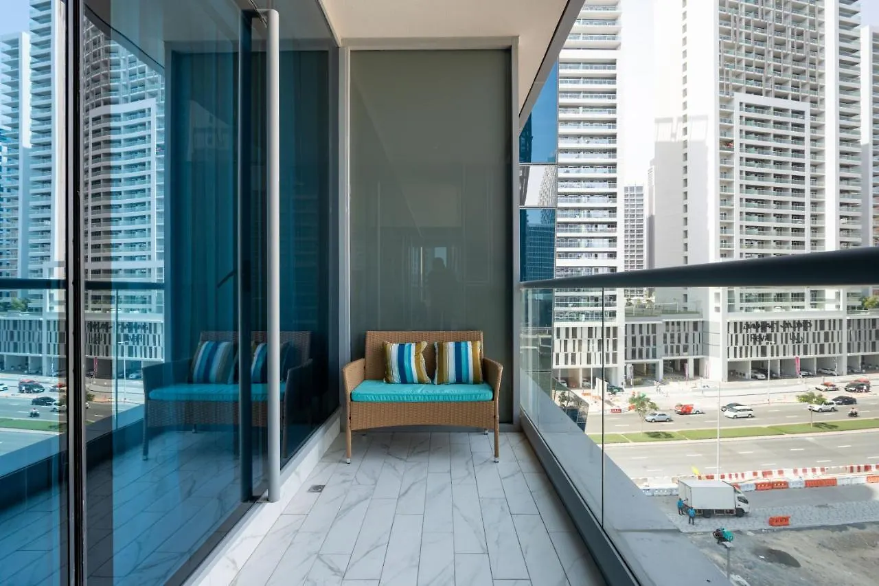 J One Tower Luxury Apartments From Estate Home Holiday Dubai