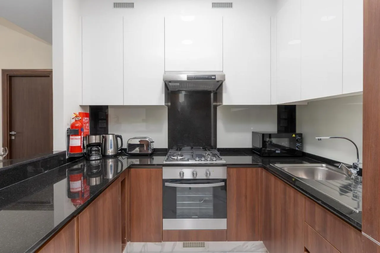 J One Tower Luxury Apartments From Estate Home Holiday Dubai