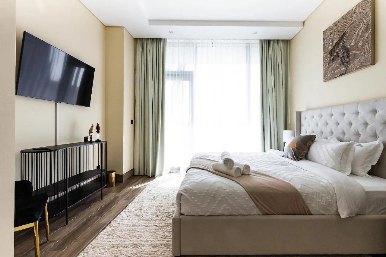J One Tower Luxury Apartments From Estate Home Holiday Dubai